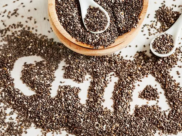You’ve Been Eating Chia Seeds Wrong — Study Says Grinding Them Maximizes Their Gut Health Benefits چیا کے بیج