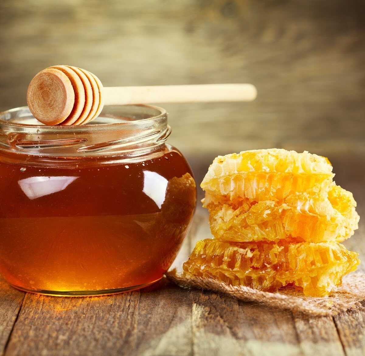 What Makes Raw Honey Special?